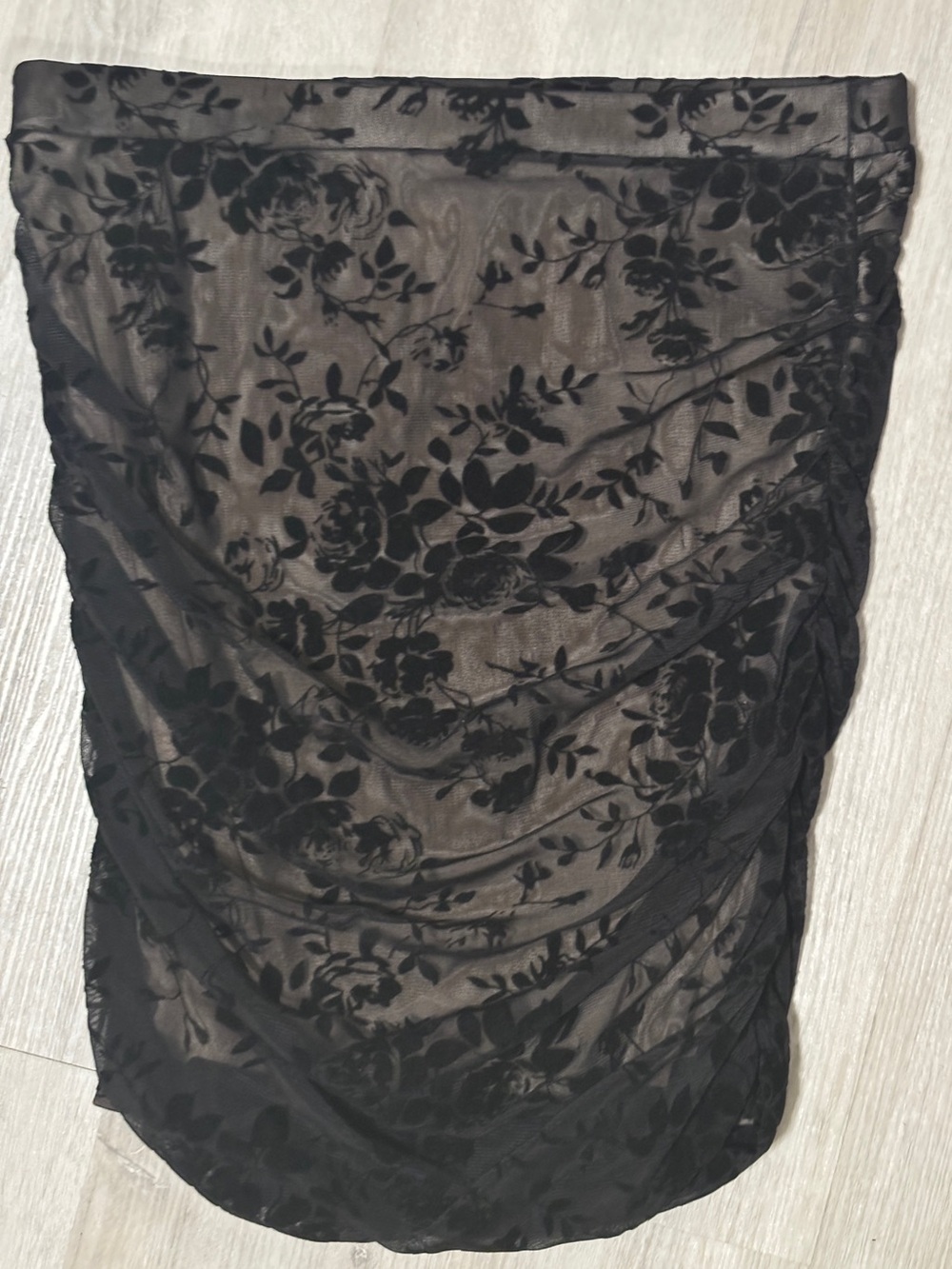 SHEIN black mesh bodycon skirt  ruched sides design velvet floral pattern L